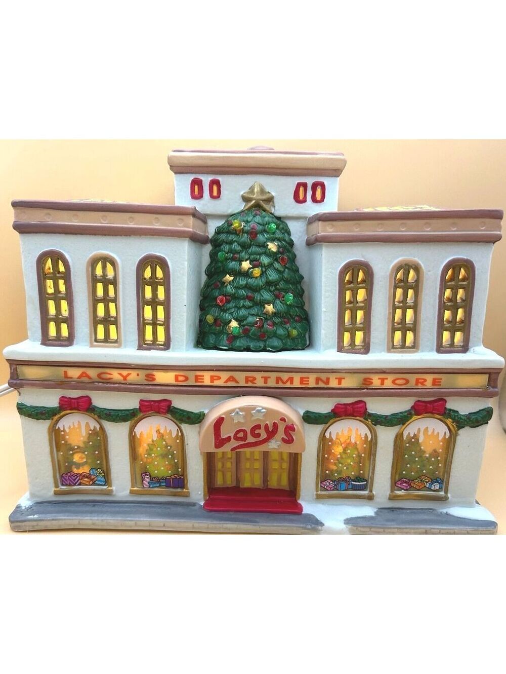 Lemax 1998 Lighted Christmas Village Retired